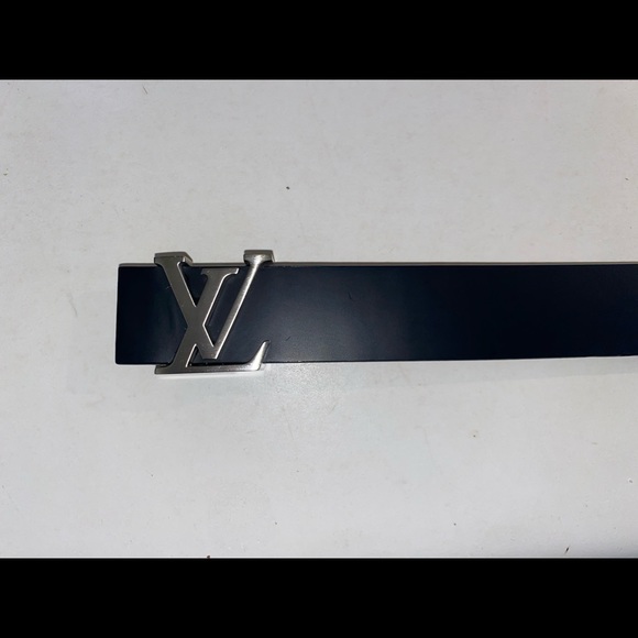 Classic Louis Vuitton Belt - Picture 2 of 12